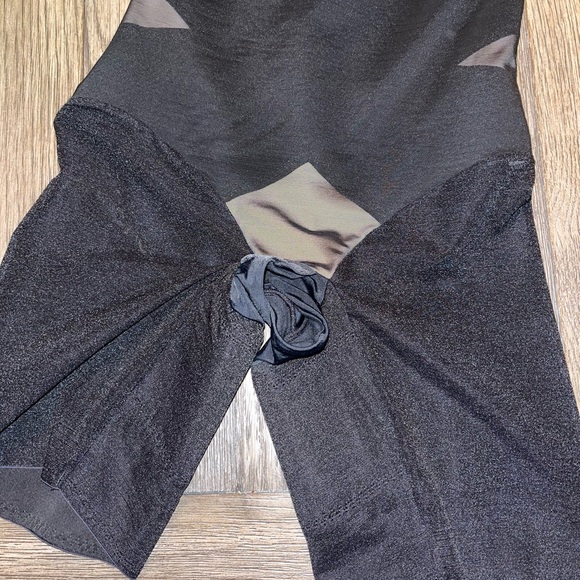 Final SALE Strapless Thigh-high Bodyshaping Suit - Picture 3 of 8